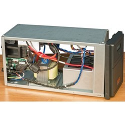 ИБП APC Easy-UPS SMV 1500VA SMV1500CAI