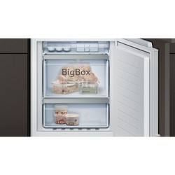Встраиваемый холодильник Neff KI 8865 D20R