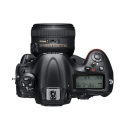 Фотоаппарат Nikon D4 kit