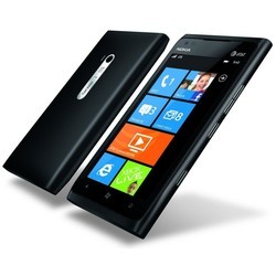 Мобильный телефон Nokia Lumia 900