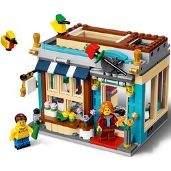 Конструктор Lego Townhouse Toy Store 31105