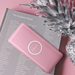 Powerbank аккумулятор Momax Q.Power Minimal (белый)