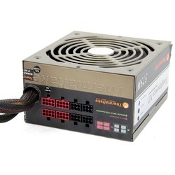 Блок питания Thermaltake Toughpower XT