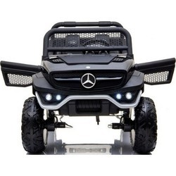 Детский электромобиль RiverToys Mercedes-Benz Unimog Concept P555BP (черный)