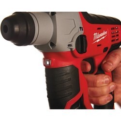 Перфоратор Milwaukee M12 H-402C