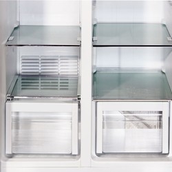 Холодильник Ginzzu NFK-452 Glass