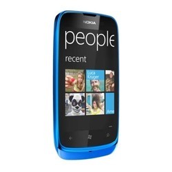 Мобильный телефон Nokia Lumia 610