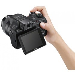 Фотоаппарат Sony HX200V