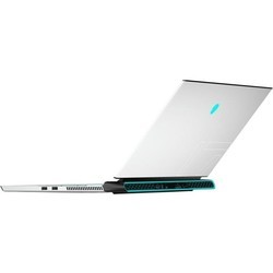 Ноутбук Dell Alienware M17 R2 (A17-9355)