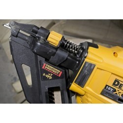 Строительный степлер DeWALT DCN693N