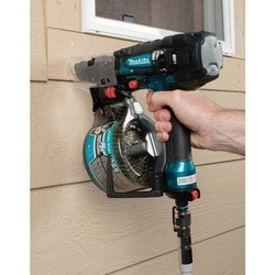 Строительный степлер Makita AN635H