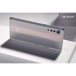 Мобильный телефон LG Velvet