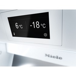 Встраиваемая морозильная камера Miele F 2671 Vi