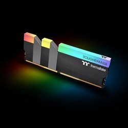 Оперативная память Thermaltake R009D408GX2-4600C19A