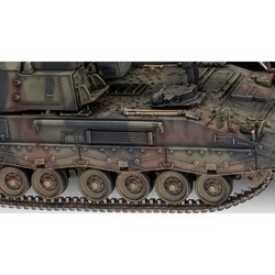 Сборная модель Revell Panzerhaubitze 2000 (1:35)