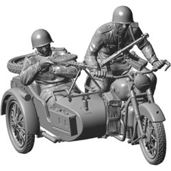 Сборная модель Zvezda Soviet Motorcycle M-72 and Sidecar and Crew (1:35)