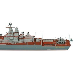 Сборная модель Zvezda Russian Nuclear Powered Missile Cruiser Petr Velikiy (1:700)