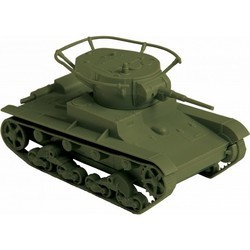 Сборная модель Zvezda Soviet Light Tank T-26 Mod. 1933 (1:100)