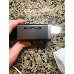 Зарядное устройство RAVPower RP-PC136