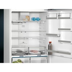 Холодильник Siemens KD86NAIF0N