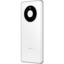 Мобильный телефон Huawei Mate 40