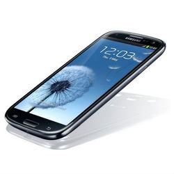 Мобильный телефон Samsung Galaxy S3 16GB (черный)