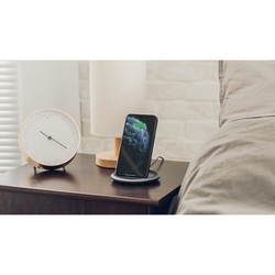 Зарядное устройство Moshi Lounge Q Wireless Charging Stand