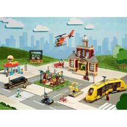 Конструктор Lego Main Square 60271