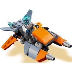 Конструктор Lego Cyber Drone 31111