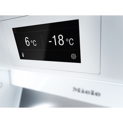 Встраиваемая морозильная камера Miele F 2811 VI