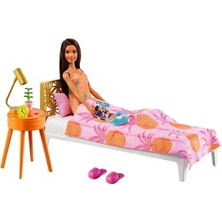 Кукла Barbie Doll and Bedroom Playset GRG86