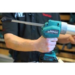 Пистолет для герметика Makita DCG180RFX