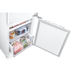Встраиваемый холодильник Samsung BRB266150WW