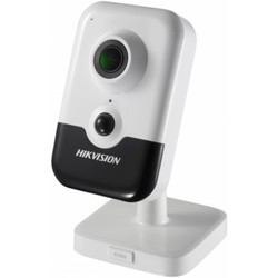 Камера видеонаблюдения Hikvision HiWatch IPC-C022-G0 2.8 mm
