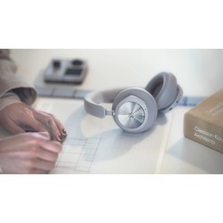 Наушники Bang&Olufsen Beoplay Portal