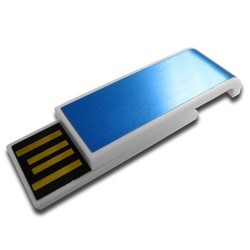 USB-флешки Digma Slyd 8Gb