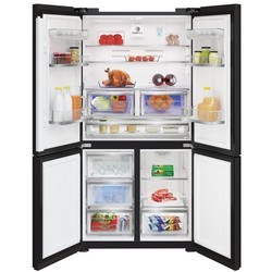 Холодильник Grundig GQN21235GBN