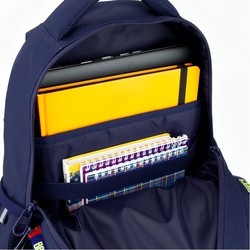 Школьный рюкзак (ранец) KITE FC Barcelona BC20-8001M-2