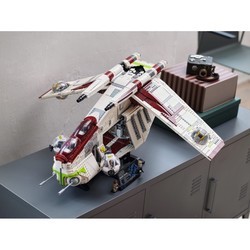 Конструктор Lego Republic Gunship 75309