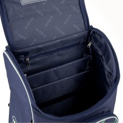 Школьный рюкзак (ранец) KITE Football K20-501S-2