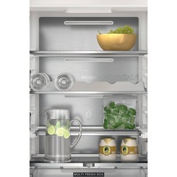 Встраиваемый холодильник Whirlpool WHC 18T573