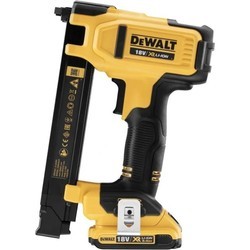 Строительный степлер DeWALT DCN701D2