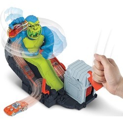 Автотрек / железная дорога Hot Wheels Toxic Ape Attack Play Set GTT66