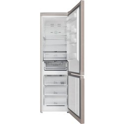 Холодильник Hotpoint-Ariston HTS 8202I M O3