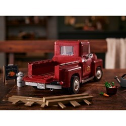 Конструктор Lego Pickup Truck 10290