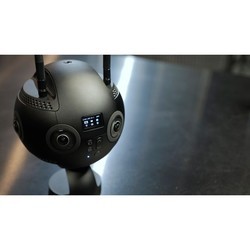 Action камера Insta360 Pro 2