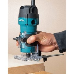 Фрезер Makita 3711