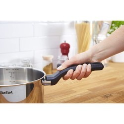 Кастрюля Tefal Comfort Max G726S774