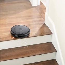 Пылесос iRobot Roomba 697