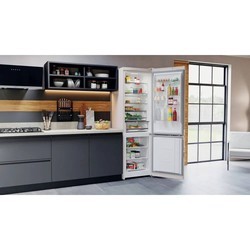 Холодильник Hotpoint-Ariston HTR 8202I MX O3